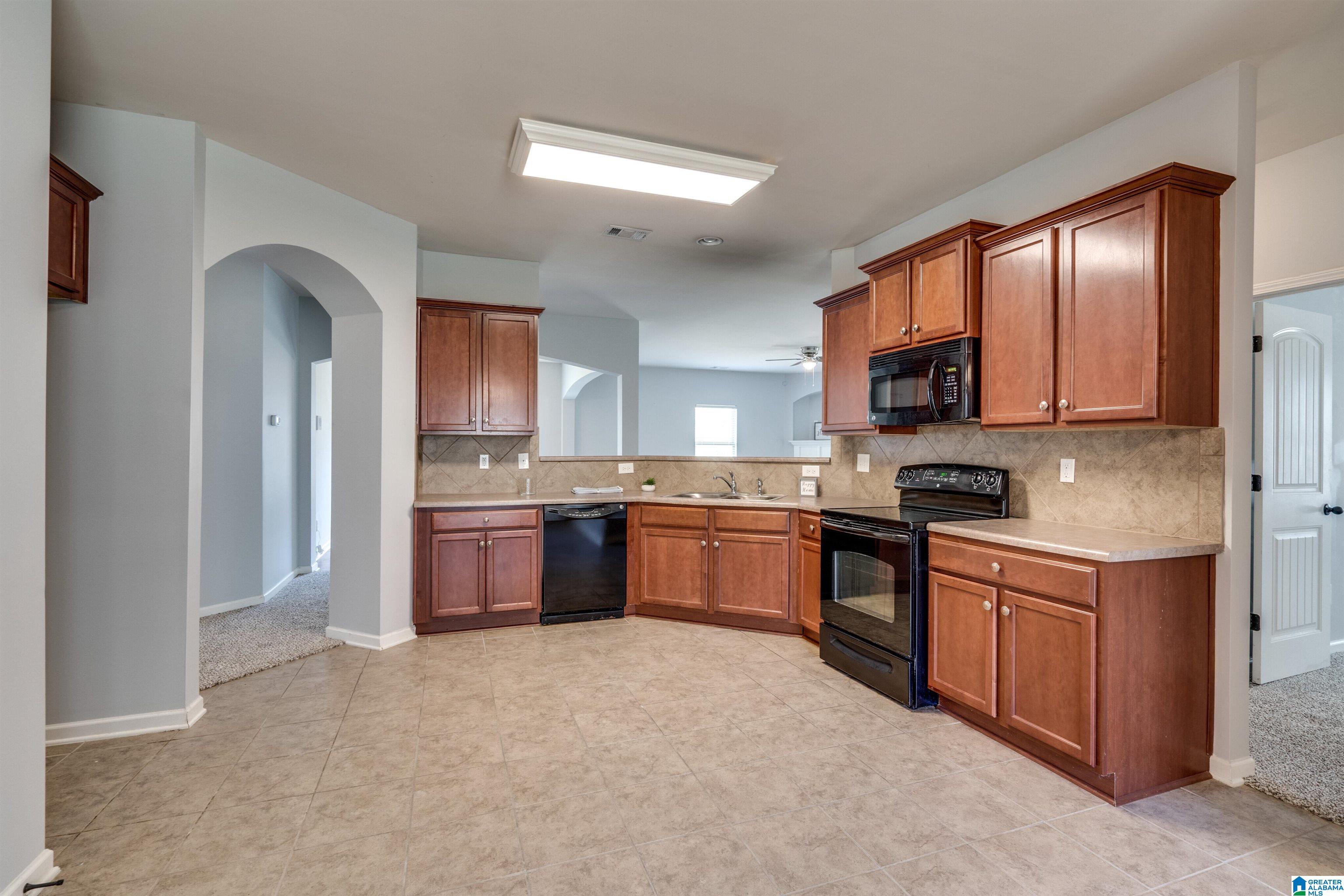 321 Addison Drive Calera, AL 35040 - Photo 13 of 29