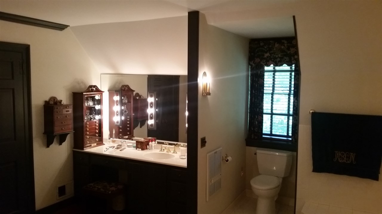 4207 Weaver Road Evansville, IN 47711 - Photo 17 of 29 Gallery Image 17
