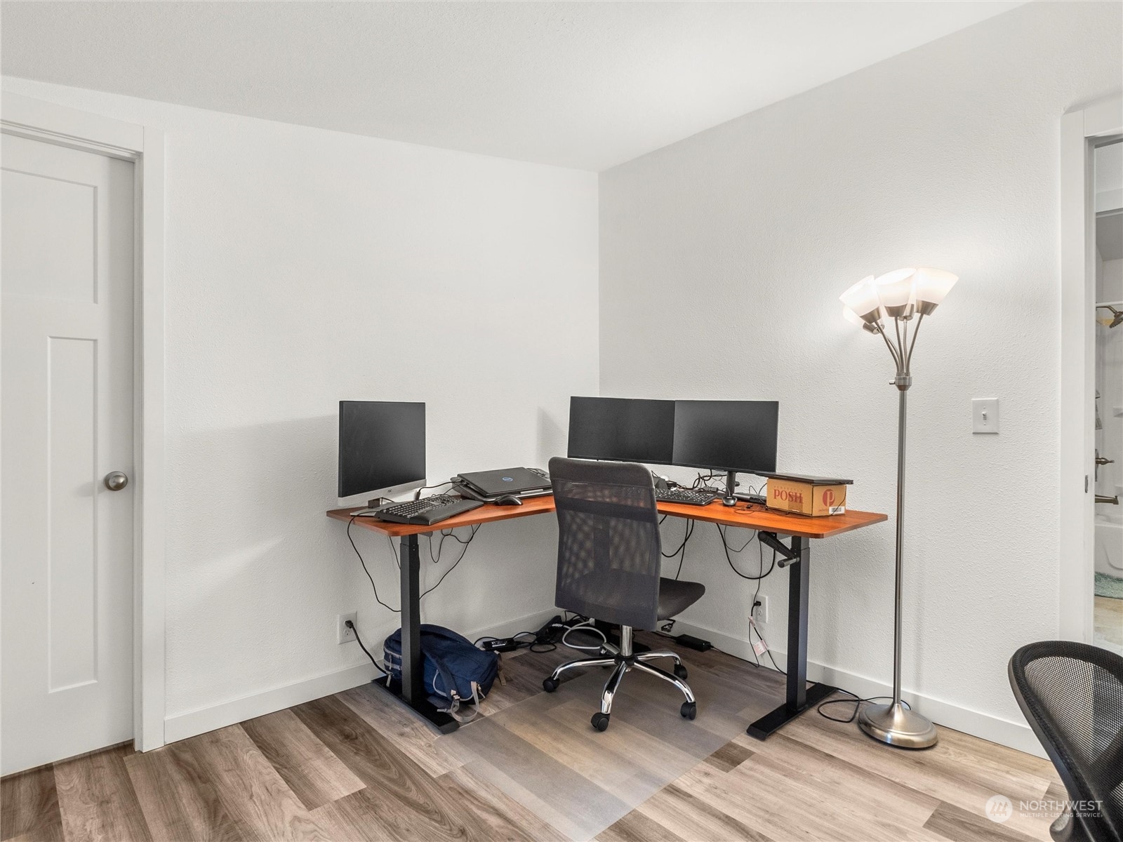 1400 West Deegan Road West Shelton, WA 98584 - Photo 25 of 40 a view of a workspace with furniture and a window