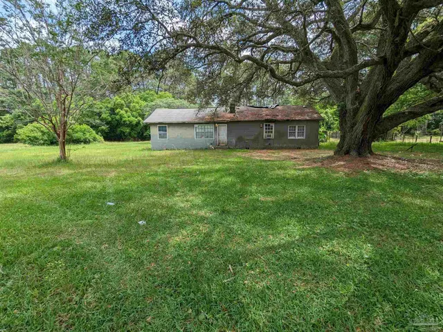 $189,000 | 2430 Dog Track Road, Pensacola, FL 32506