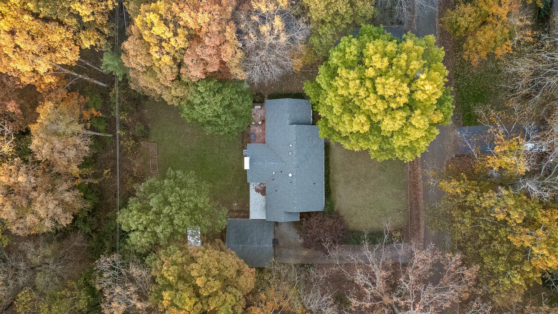 1102 Crown Point Road West Signal Mountain, TN 37377 - Photo 54 of 55 tempImageQ4QXFD