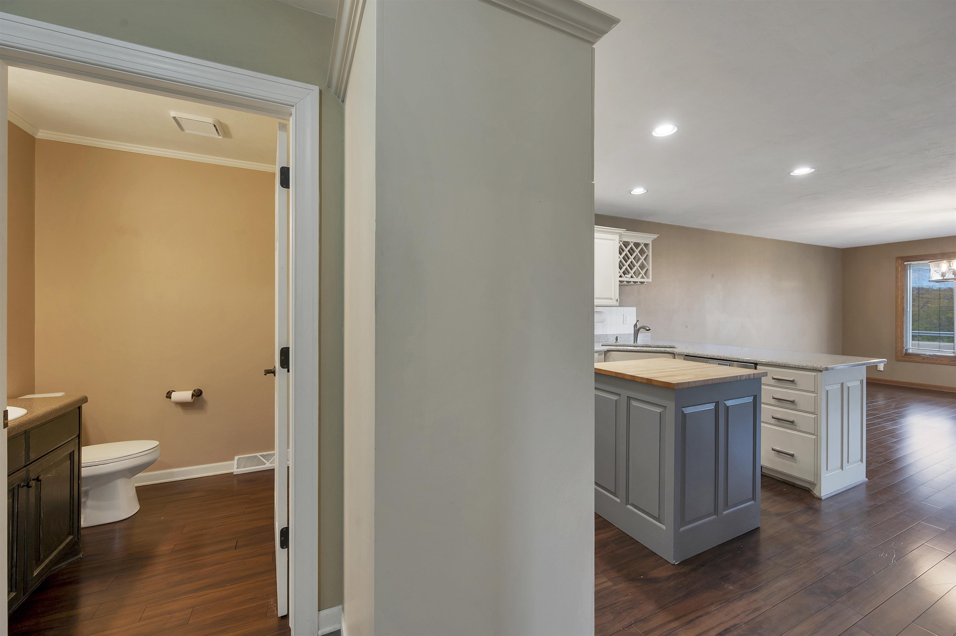 2228 Lost Dauphin Road De Pere, WI 54115 - Photo 21 of 54