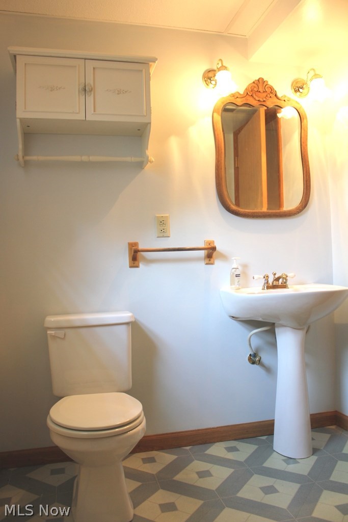8090 Cooley Road Ravenna, OH 44266 - Photo 16 of 23 Lower remodeled bathroom with shower