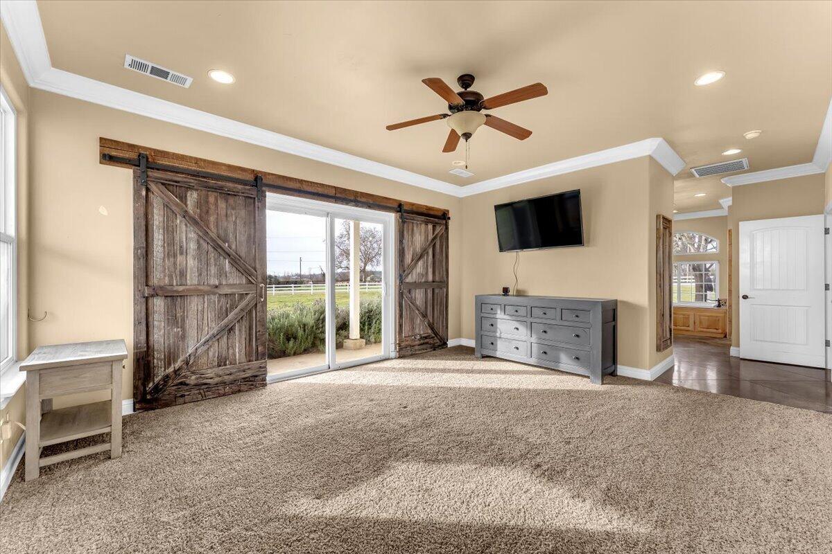 22099 Concept Way Anderson, CA 96007 - Photo 17 of 68 Primary Bedroom