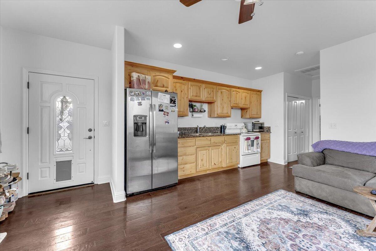 22099 Concept Way Anderson, CA 96007 - Photo 34 of 68 ADU Kitchen