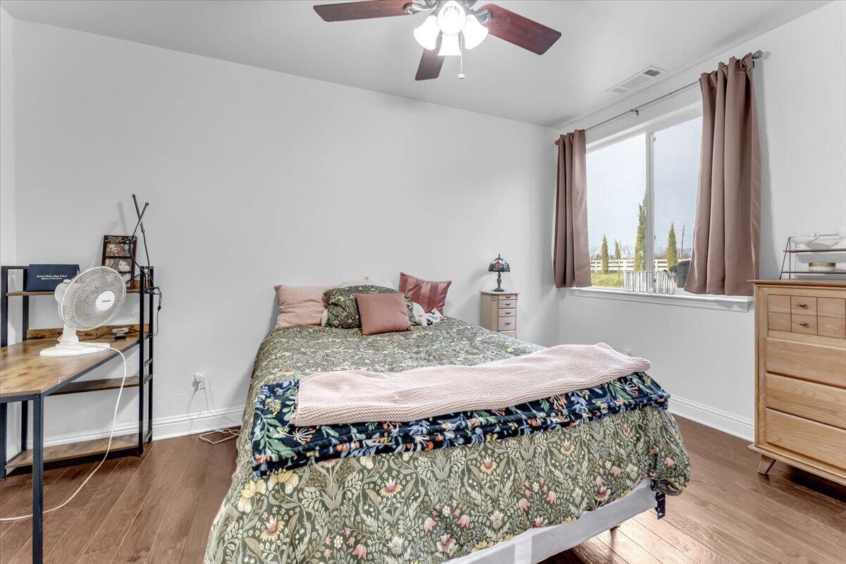 22099 Concept Way Anderson, CA 96007 - Photo 37 of 68 ADU Bedroom