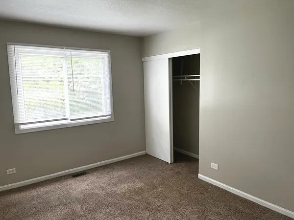 $228,000 | 42 Pheasant Road, Matteson, IL 60443