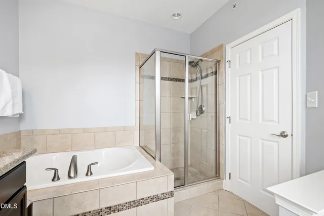 $420,000 | 10321 Sablewood Drive, Unit 108, Raleigh, NC 27617