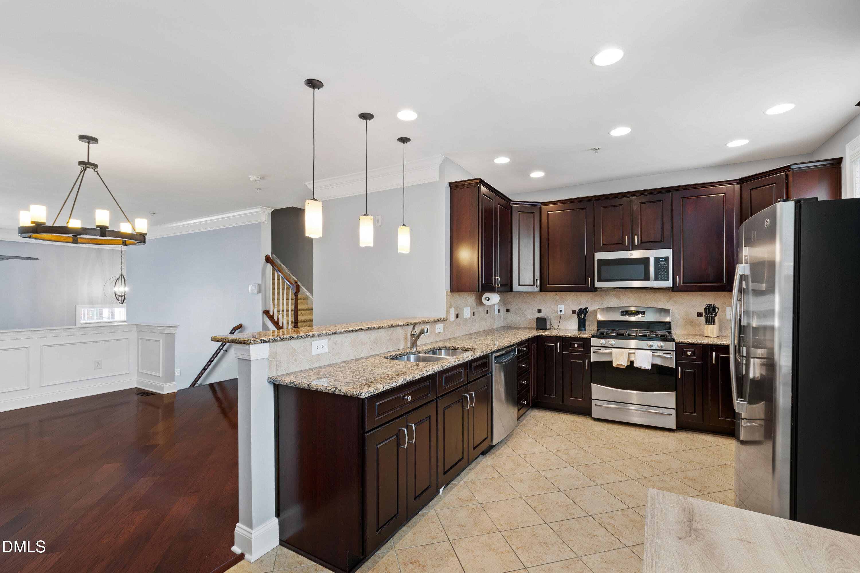 10321 Sablewood Drive, Unit 108 Raleigh, NC 27617 - Photo 9 of 40 Sablewood (19)