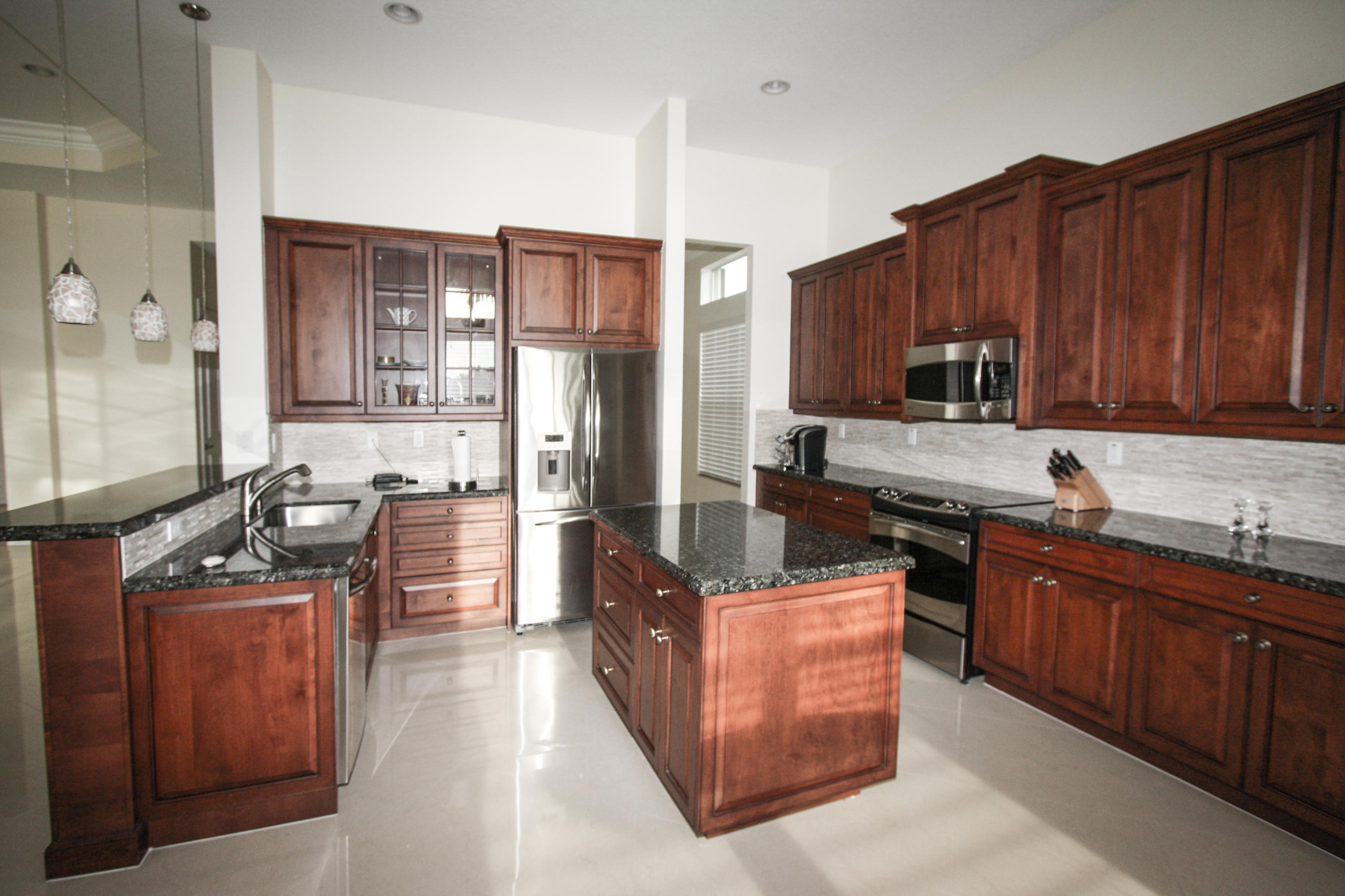 10785 Regatta Ridge Road Boynton Beach, FL 33473 - Photo 5 of 45 kitchen (8)