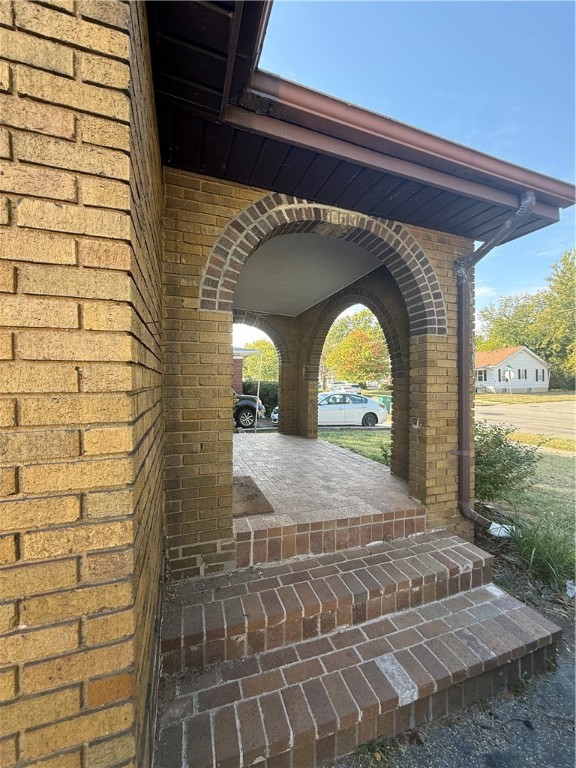 2111 East Wood Street Decatur, IL 62521 - Photo 2 of 6
