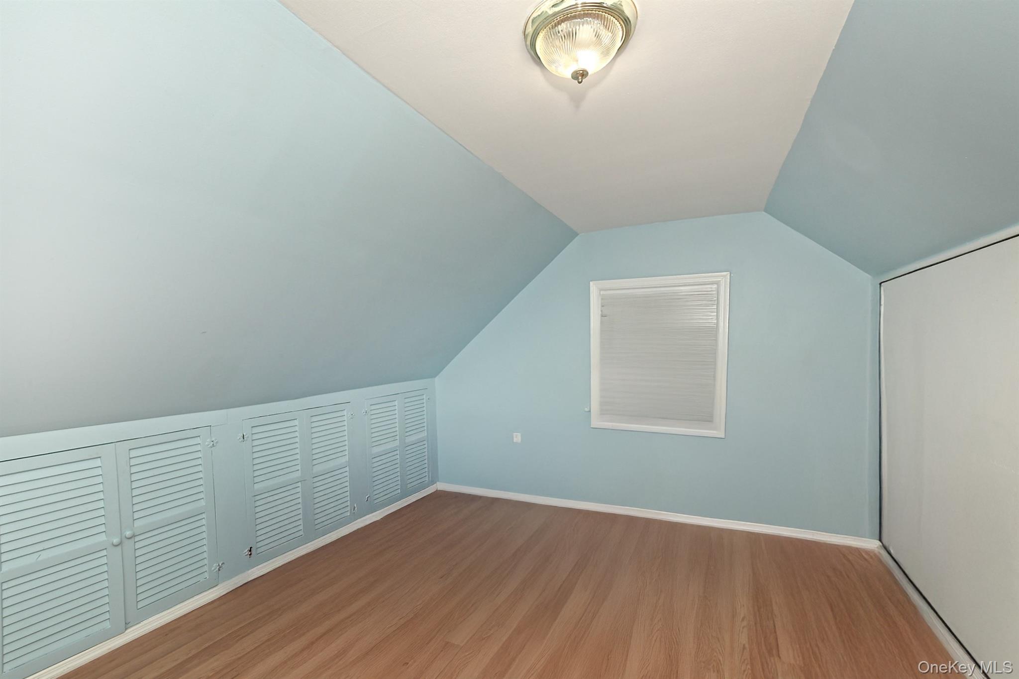 2233 6th Street East Meadow, NY 11554 - Photo 12 of 17 Gallery Image 12