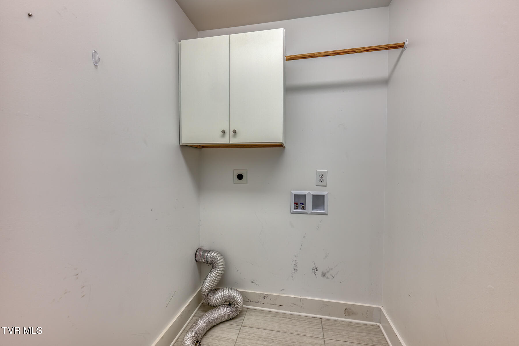 715 Hollyhill Road Johnson City, TN 37604 - Photo 18 of 60 715 Hollyhill Rd-18