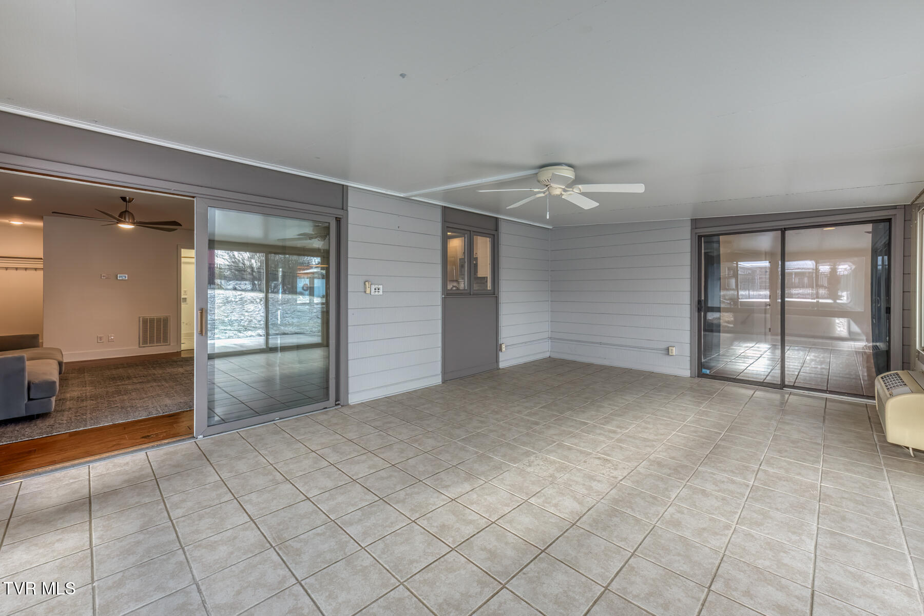 715 Hollyhill Road Johnson City, TN 37604 - Photo 23 of 60 715 Hollyhill Rd-23