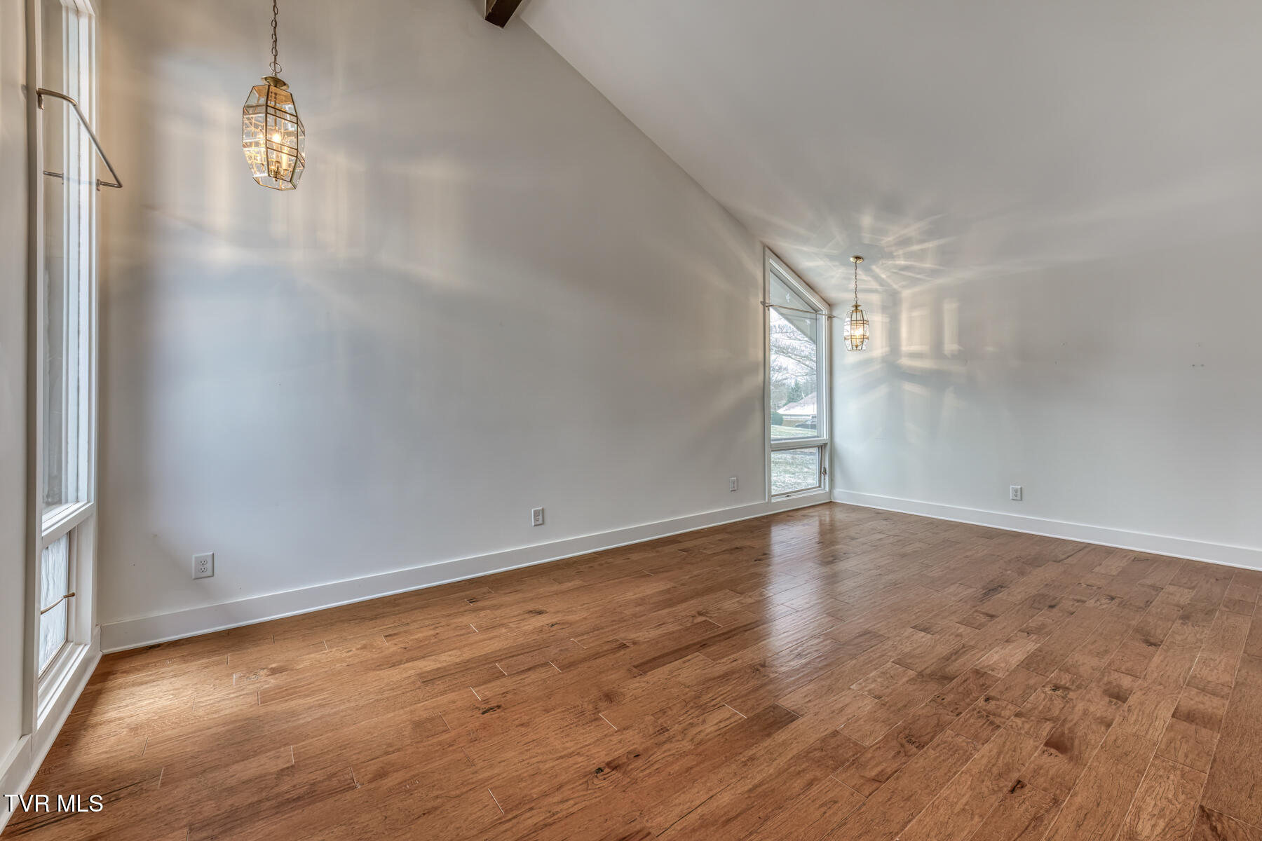 715 Hollyhill Road Johnson City, TN 37604 - Photo 24 of 60 715 Hollyhill Rd-24