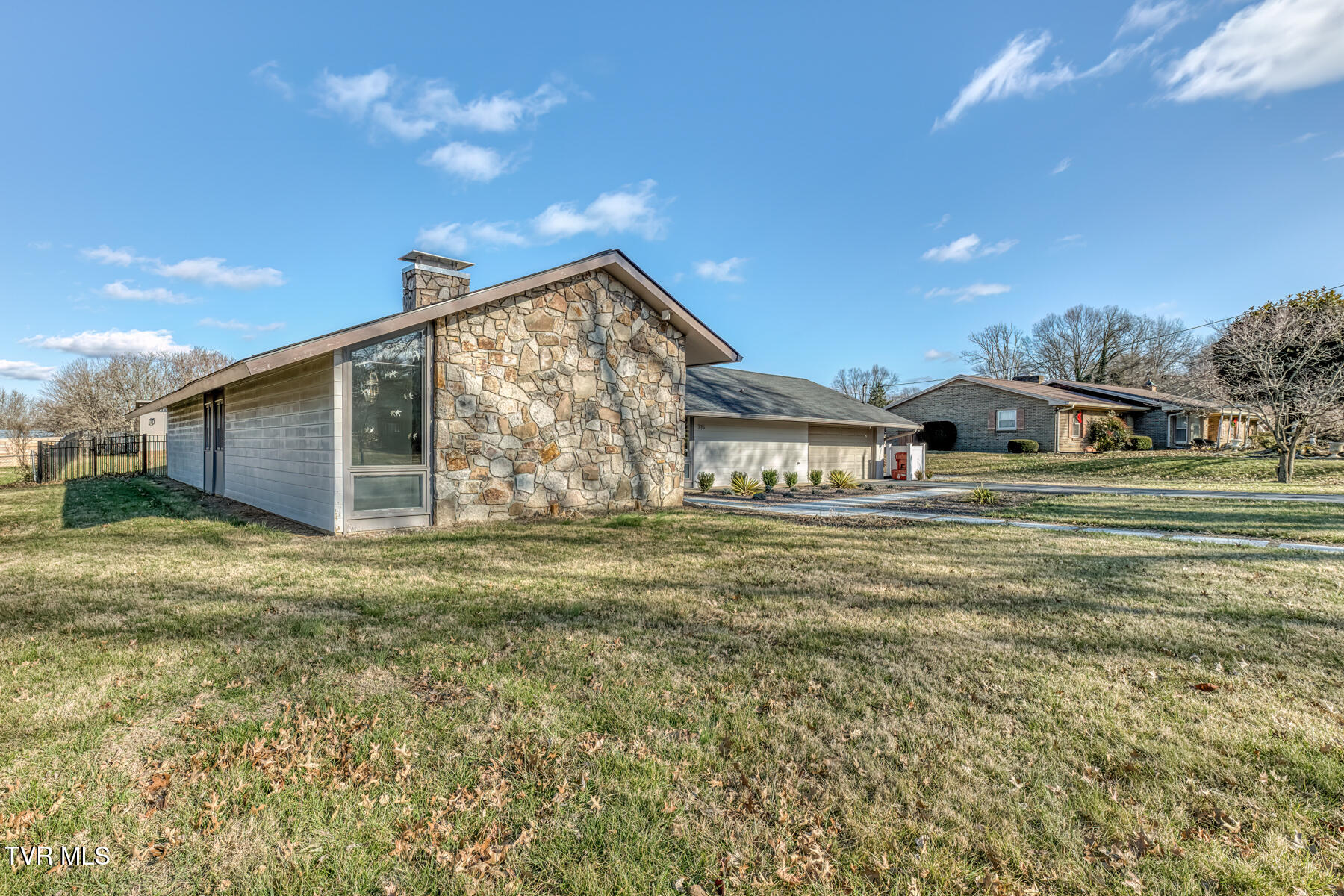 715 Hollyhill Road Johnson City, TN 37604 - Photo 48 of 60 715 Hollyhill Rd-48