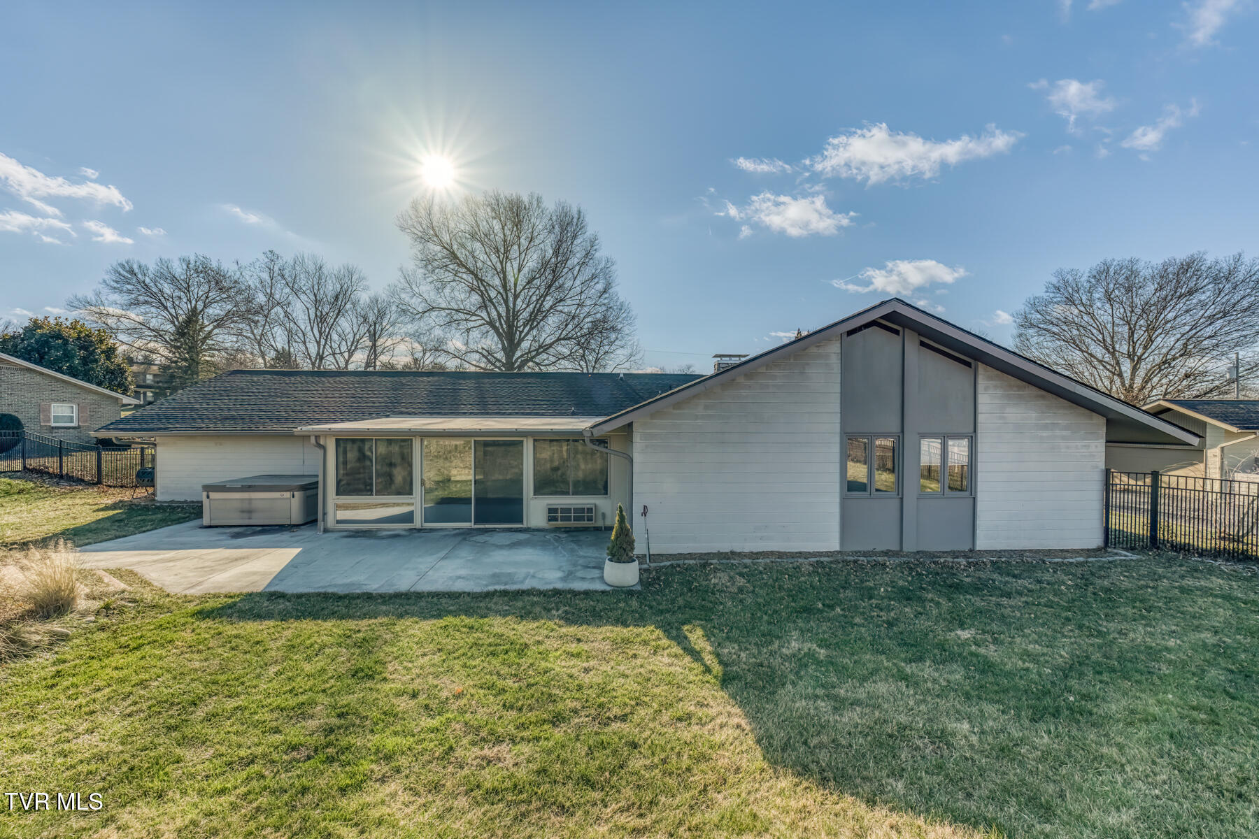 715 Hollyhill Road Johnson City, TN 37604 - Photo 57 of 60 715 Hollyhill Rd-57