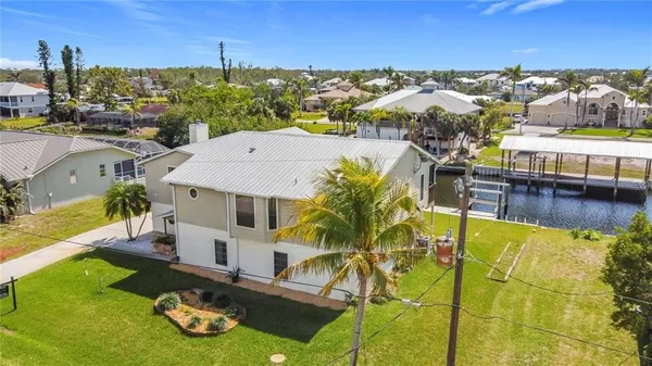 a front view of house with yard
