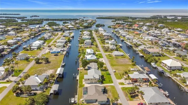 $2,500 | 24313 Pirate Harbor Boulevard, Punta Gorda, FL 33955