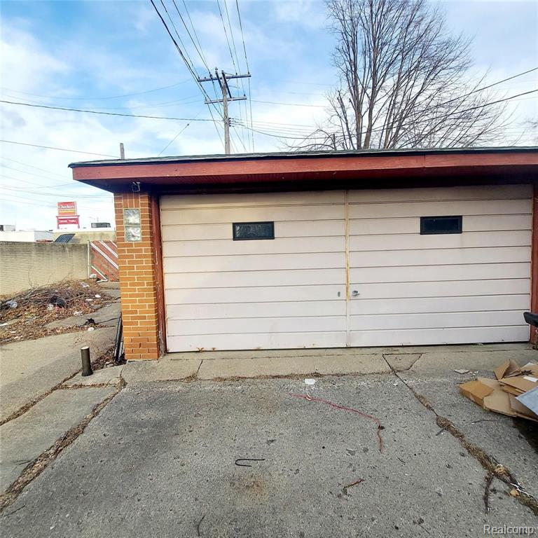 20570 Evergreen Road Detroit, MI 48219 - Photo 16 of 16