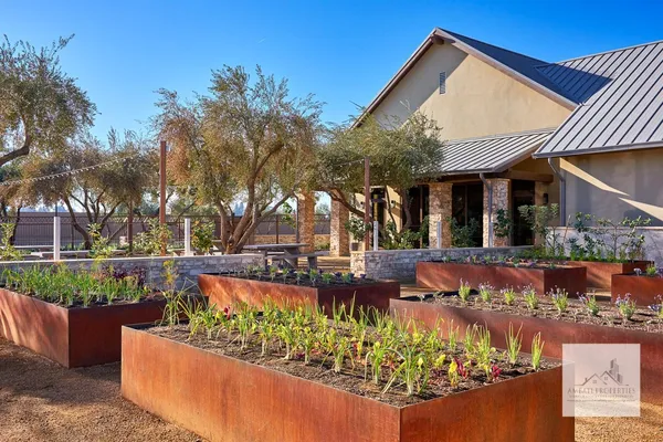 $2,595 | 334 Aria Avenue South, Madera, CA 93636