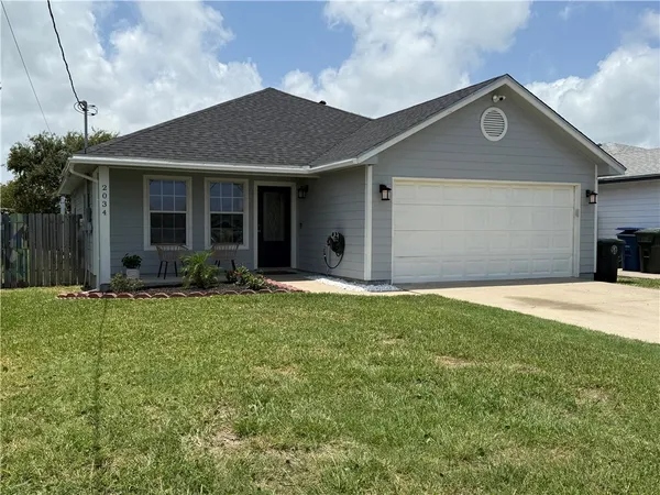 $2,195 | 2034 Sunnycrest Street, Corpus Christi, TX 78418