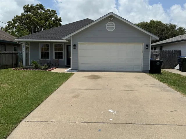 $2,195 | 2034 Sunnycrest Street, Corpus Christi, TX 78418