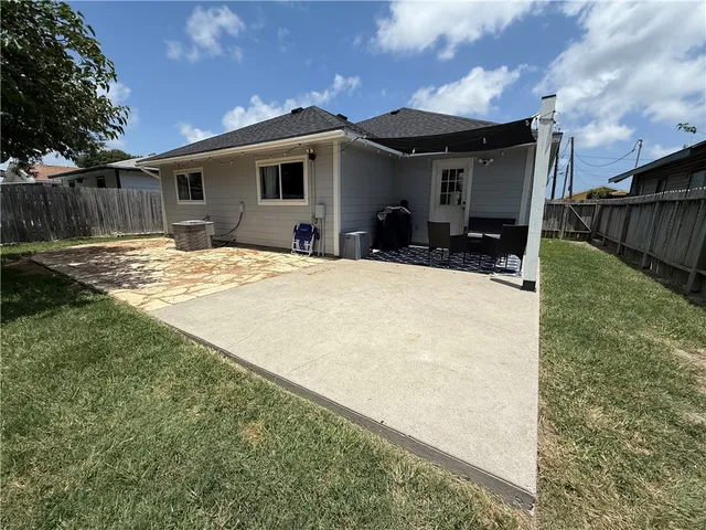 $2,195 | 2034 Sunnycrest Street, Corpus Christi, TX 78418