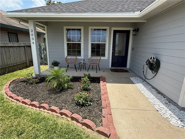$2,195 | 2034 Sunnycrest Street, Corpus Christi, TX 78418