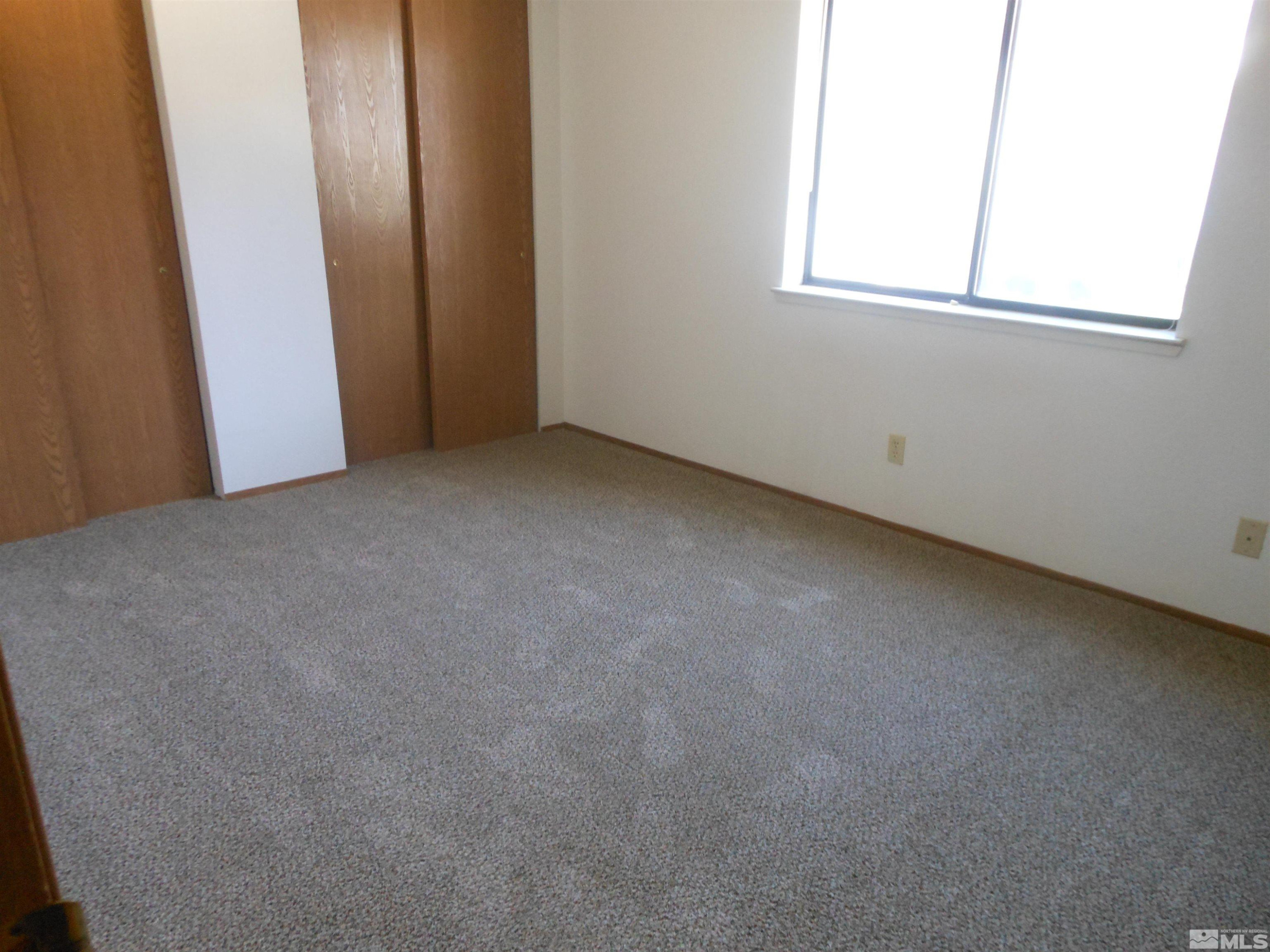 561-573 Timothy Way Fallon, NV 89406 - Photo 8 of 9 Photo 8