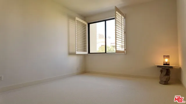 $999,000 | 2131 Century Park Lane, Unit 301, Los Angeles, CA 90067