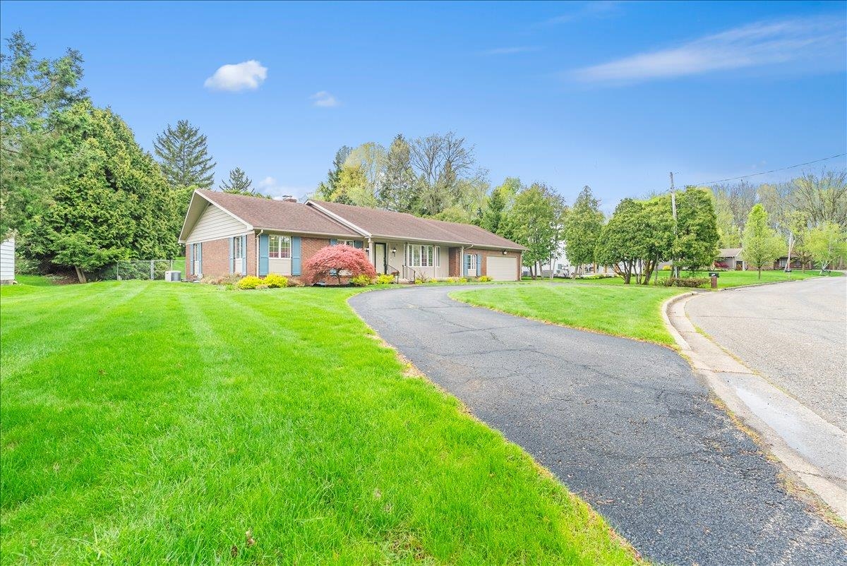 1131 Riverside Drive Owosso, MI 48867 - Photo 8 of 57