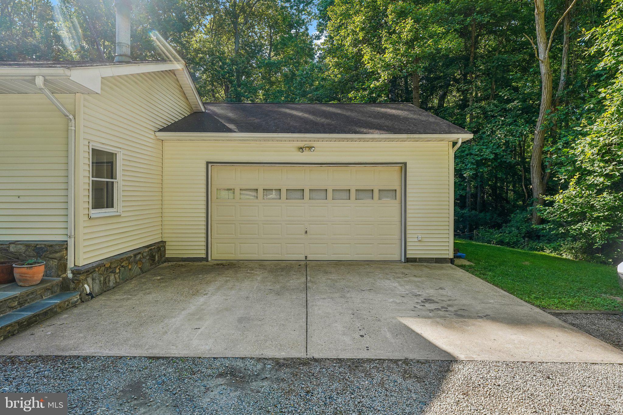18303 Possum Point Road Dumfries, VA 22026 - Photo 2 of 40