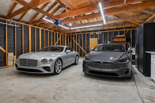 $699,990 | 9723 Willowbridge Park Boulevard, Houston, TX 77064