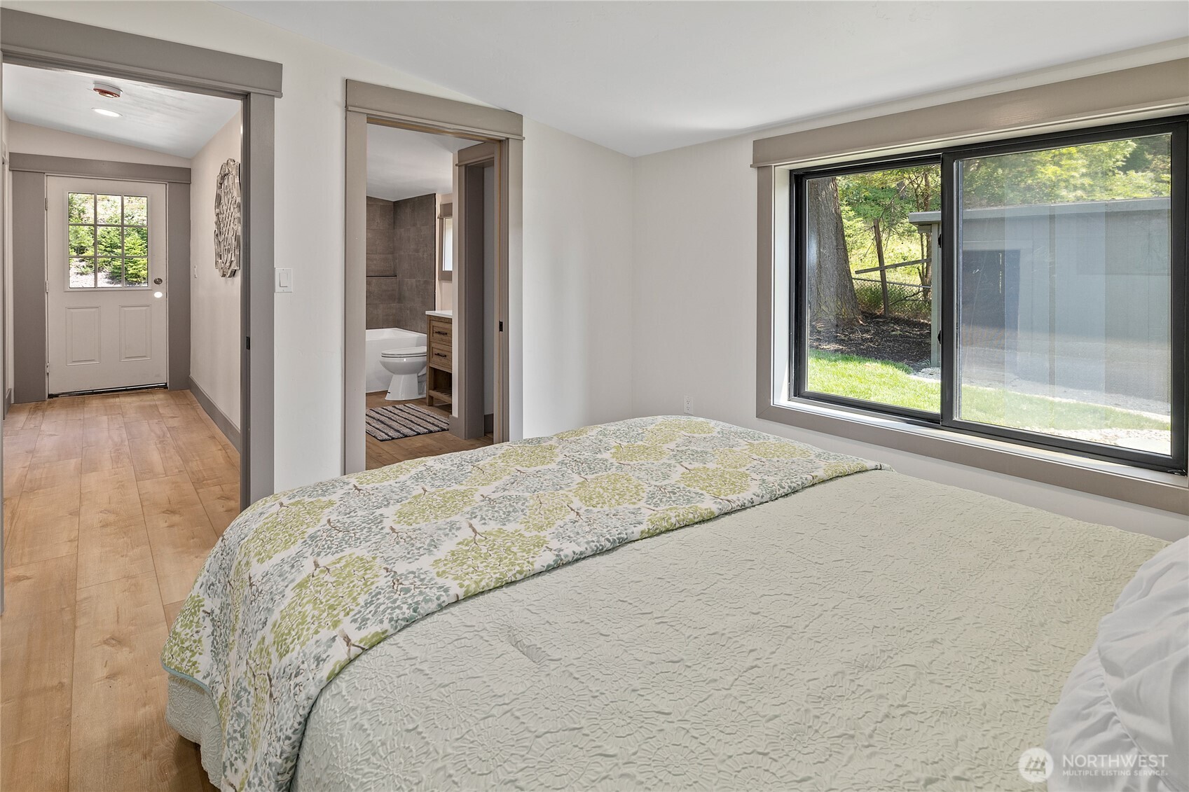 70 Gobblers Knob Road Cle Elum, WA 98922 - Photo 14 of 30 a bedroom with a bed and a large window