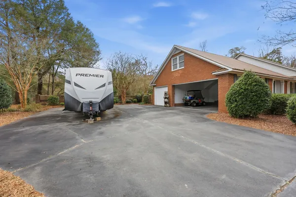 $399,900 | 84 Nathan Road, Kingstree, SC 29556