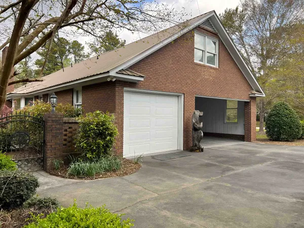 $399,900 | 84 Nathan Road, Kingstree, SC 29556