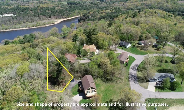 $52,000 | 56 Redhawk Trail, Baraboo, WI 53913