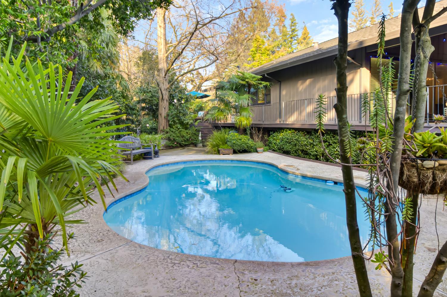 3305 Inverness Court Sacramento, CA 95821 - Photo 2 of 64