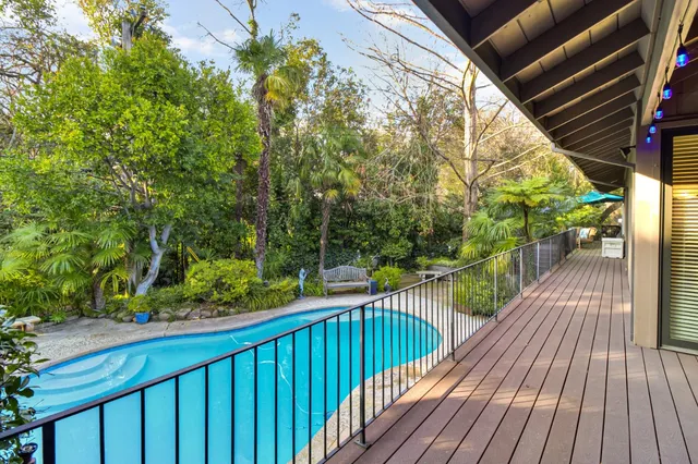 $1,149,000 | 3305 Inverness Court, Sacramento, CA 95821