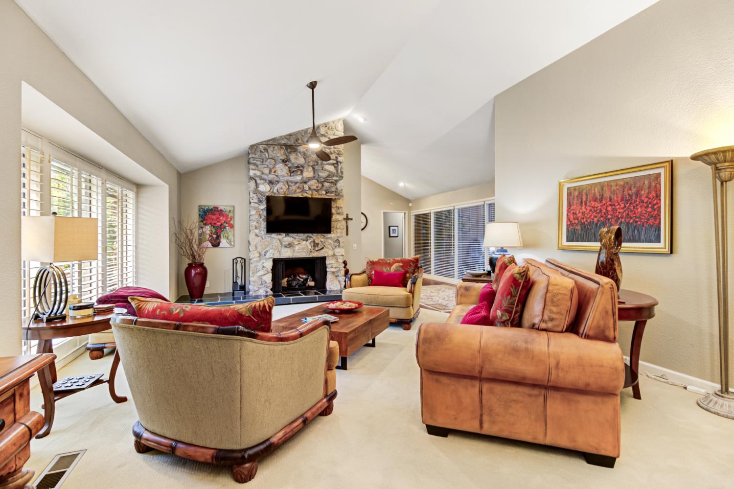 3305 Inverness Court Sacramento, CA 95821 - Photo 10 of 64