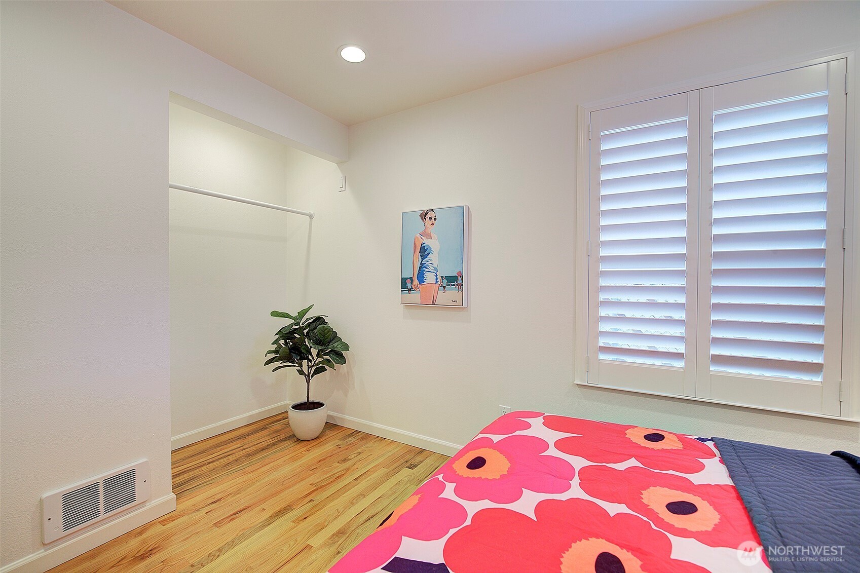 7940 17th Avenue Southwest Seattle, WA 98106 - Photo 26 of 33