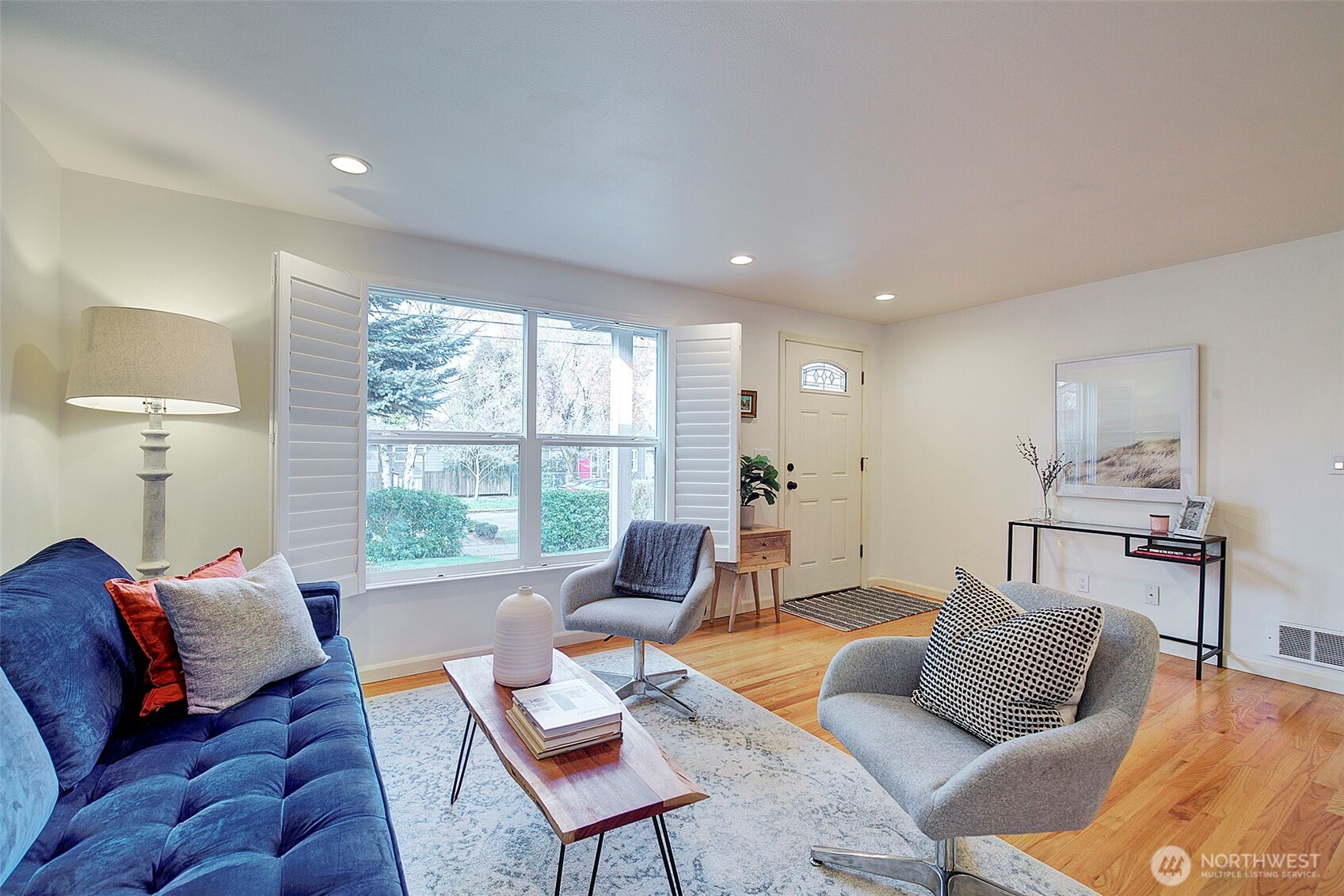 7940 17th Avenue Southwest Seattle, WA 98106 - Photo 6 of 33