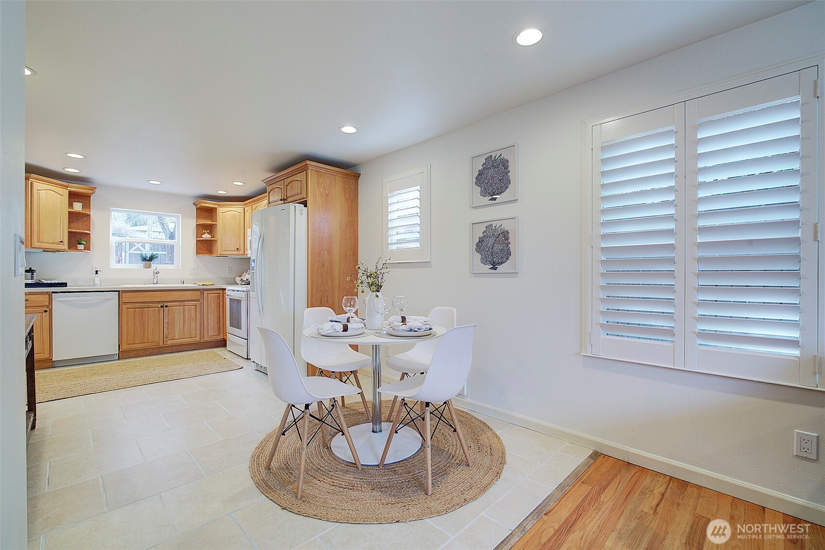 7940 17th Avenue Southwest Seattle, WA 98106 - Photo 9 of 33