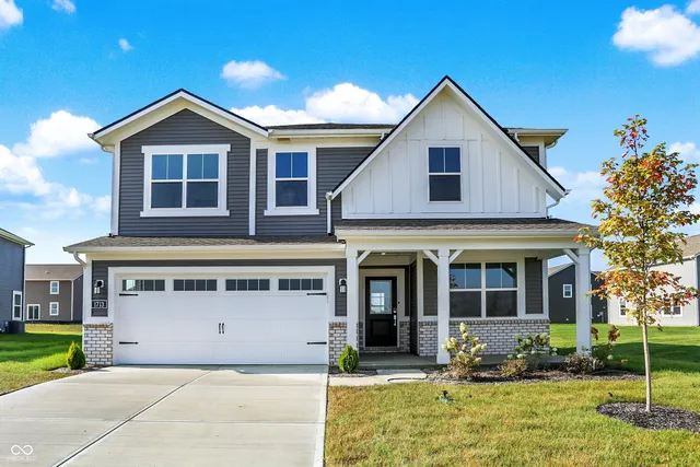 $345,000 | 1713 Hemlock Circle, Greenfield, IN 46140