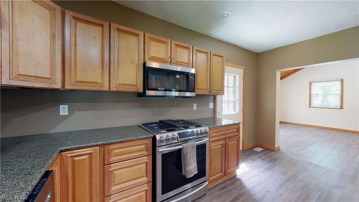 3285 Bears Den Road Youngstown, OH 44511 - Photo 5 of 35 Gallery Image 5