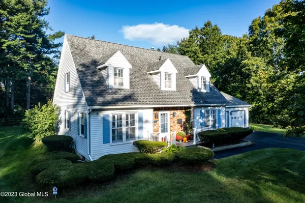 $4,495 | 1 Patricia Lane, Saratoga Springs, NY 12866