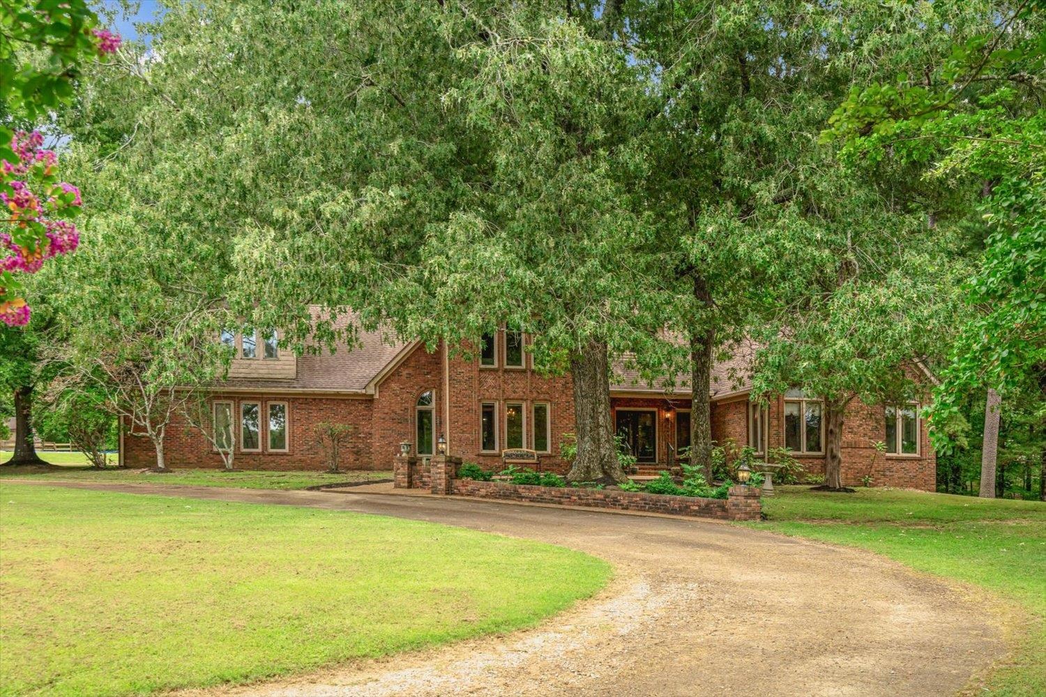 860 Dent Road Eads, TN 38028 - Photo 2 of 40 Gallery Image 2