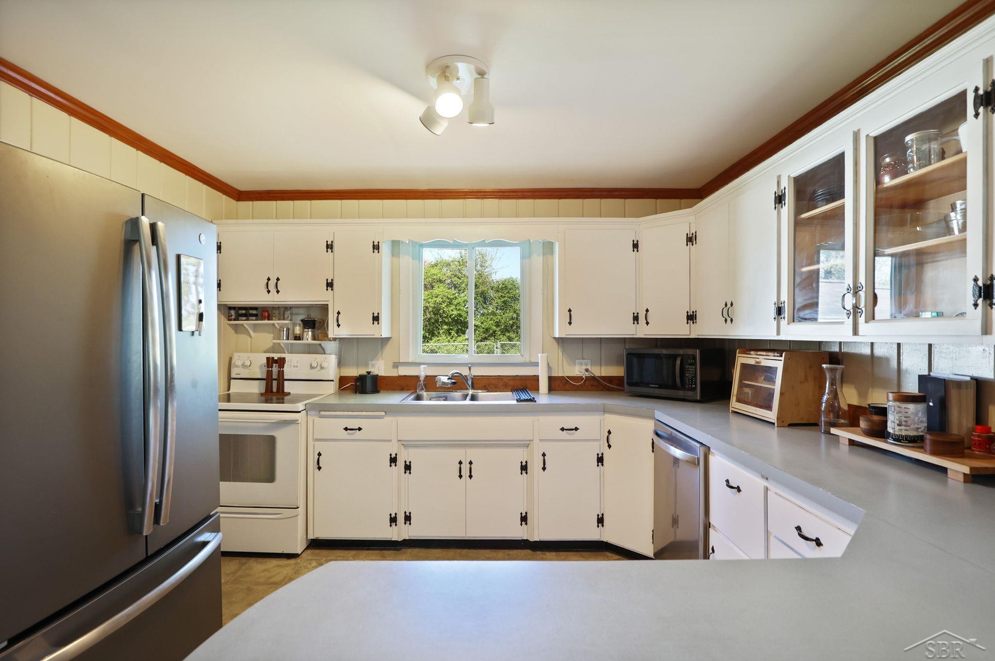 5935 Mackinaw Road Saginaw, MI 48604 - Photo 12 of 25 50175805-9480ae83-22ee-46d6-a679-d8d13ad04923.JPG