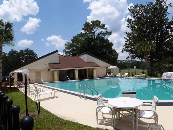 $1,300 | 3401 East Fort King Street, Unit 202, Ocala, FL 34470